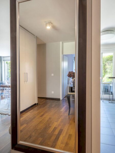 Photo 4 of the property AVB