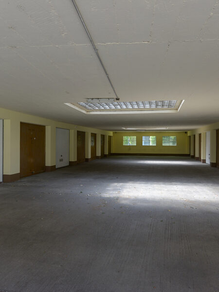 Photo 3 of the property 100070-0578
