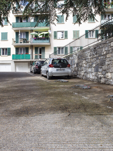 Photo 2 of the property 100180-2502