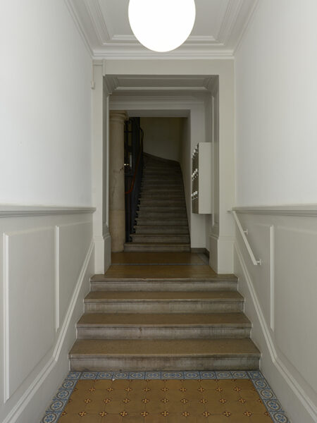 Photo 6 of the property 410010-2004