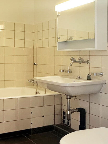 Photo 6 of the property 470020-2457