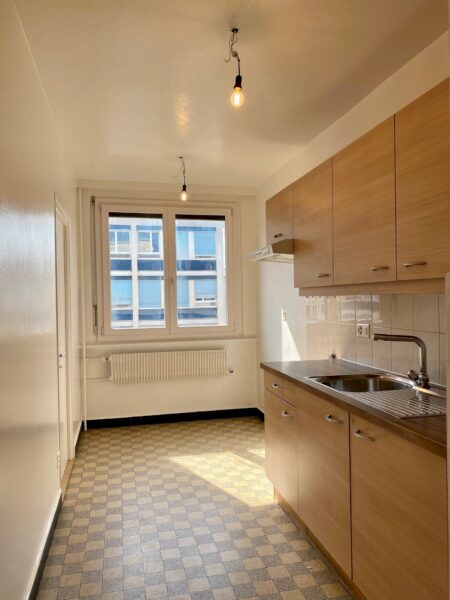 Photo 8 of the property 460030-2698