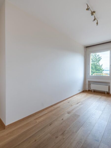 Photo 5 of the property AELGY