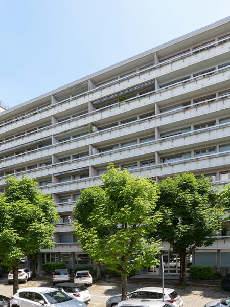 Photo 1 of the property 100350-2015