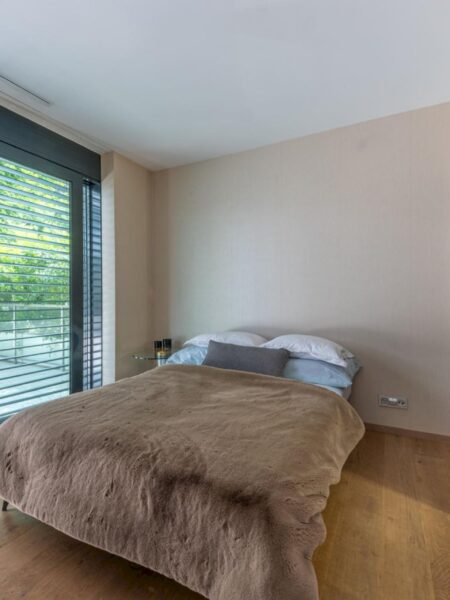 Photo 5 of the property APSC