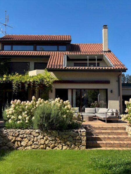 Photo 1 of the property MCM