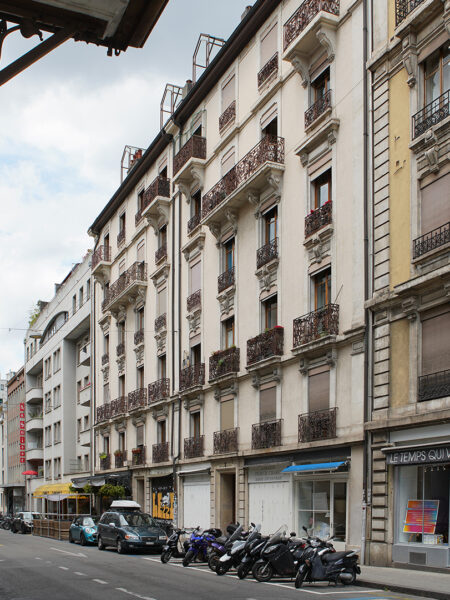 Photo 1 of the property 410020-0008