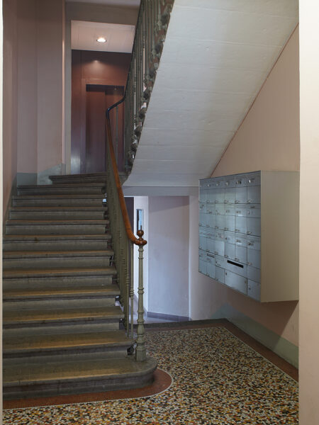 Photo 3 of the property 410020-0008