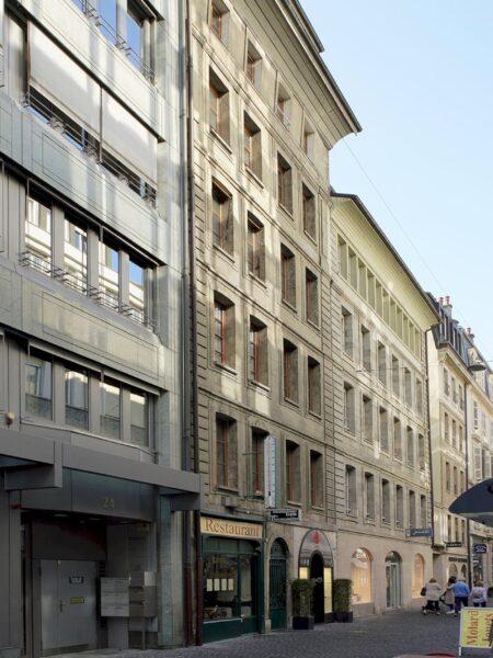 Photo 2 of the property 410010-2675