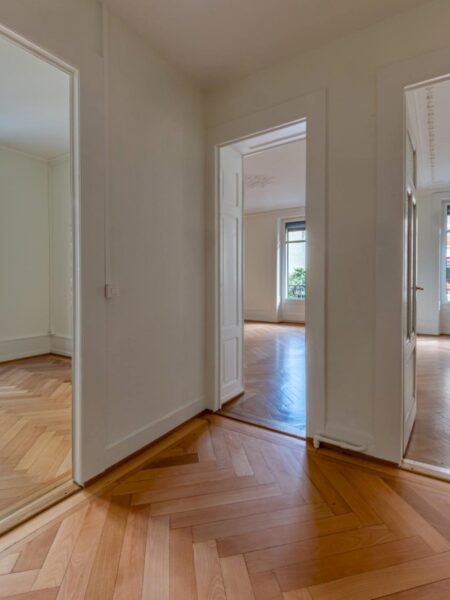 Photo 11 of the property 2341.410010