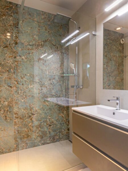 Photo 8 of the property 1370.400100