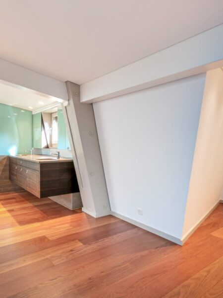 Photo 9 of the property 2681.460010