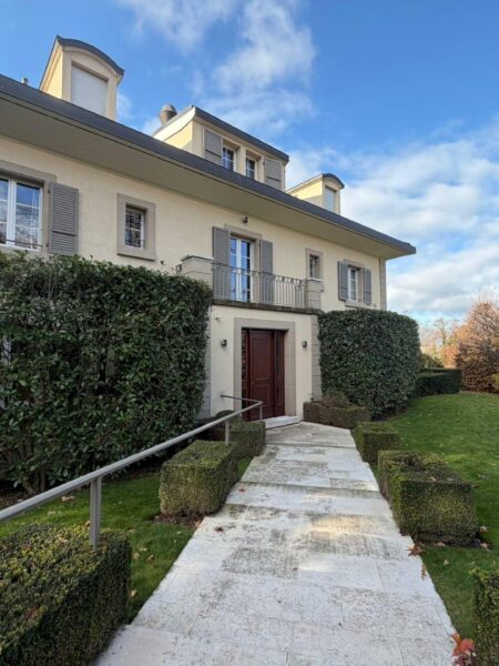 Photo 2 of the property 1182.400010