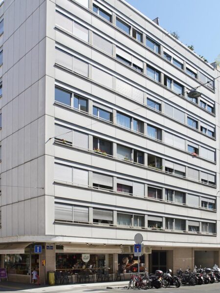 Photo 2 of the property 420040-0192