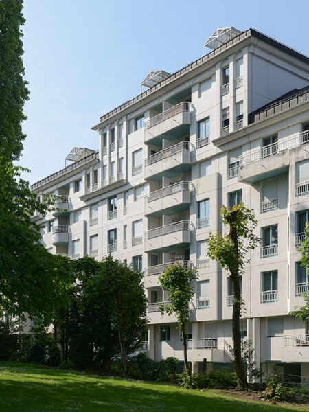 Photo 2 of the property 330010-0366