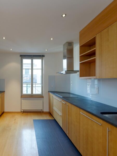 Photo 8 of the property 0145.460030