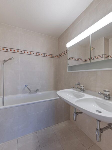 Photo 7 of the property 2693.460010