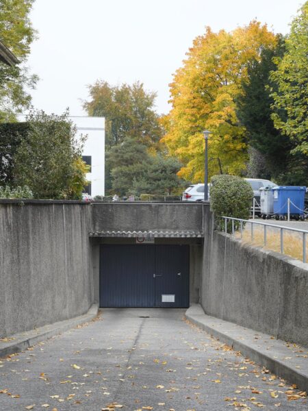 Photo 1 of the property 100040-0070