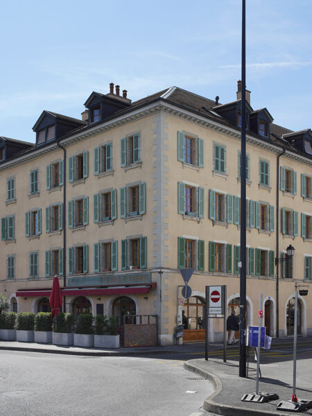 Photo 1 of the property 420050-0402