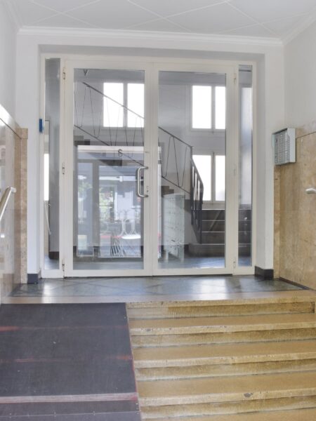 Photo 3 of the property 420030-2736