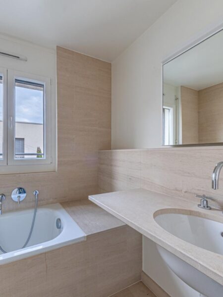 Photo 10 of the property 1152.400010