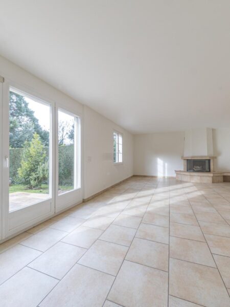 Photo 3 of the property 1124.400010