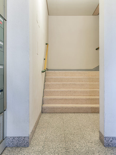 Photo 3 of the property 430330-2216