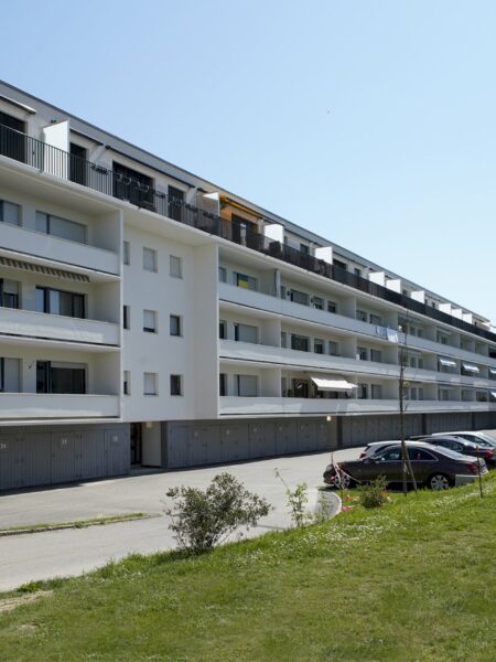 Photo 2 of the property 430040-2661