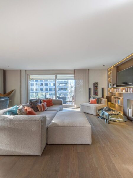 Photo 2 of the property ACBGC