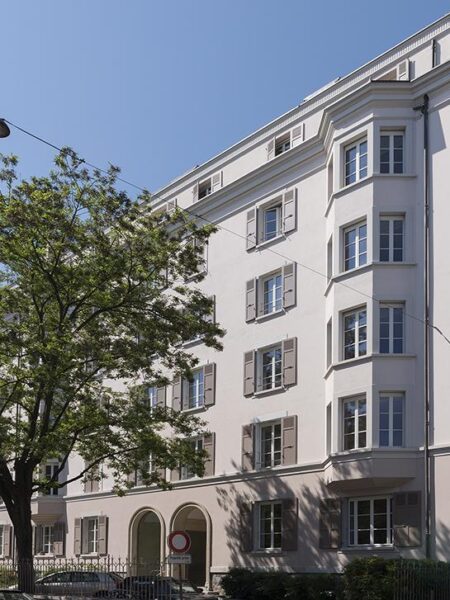 Photo 1 of the property 2572.310020