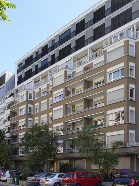 Photo 1 of the property 480030-0090