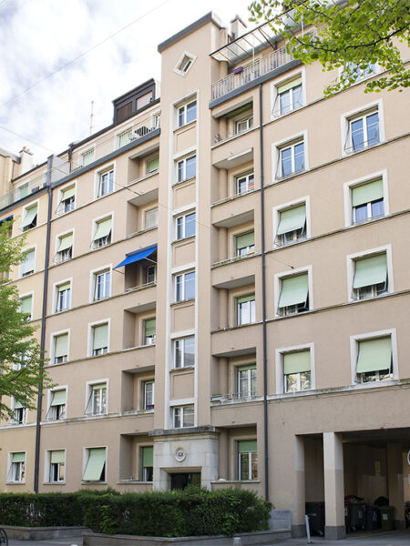 Photo 2 of the property 100020-0636