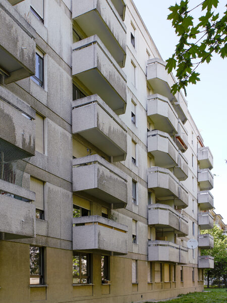 Photo 2 of the property 400010-2062