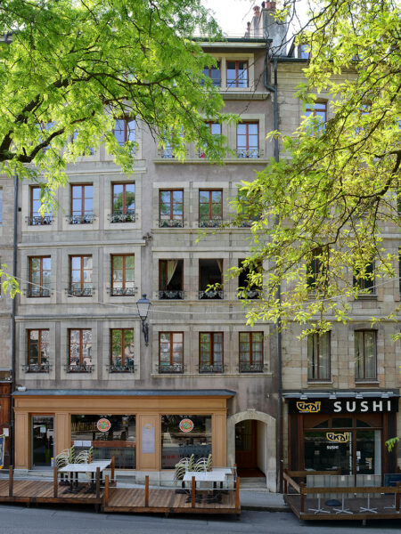 Photo 1 of the property 440030-2428