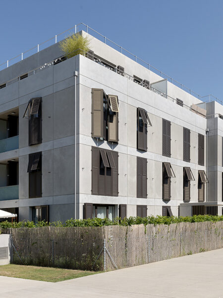 Photo 2 of the property 310140-2442