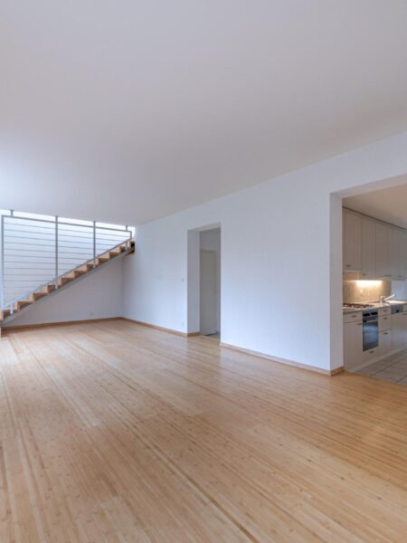 Photo 2 of the property 1090.400010