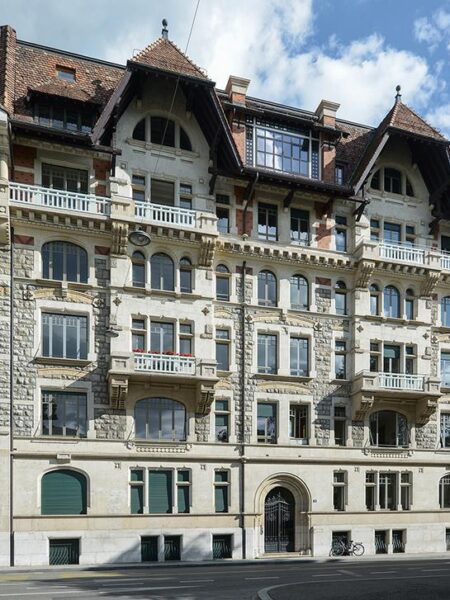 Photo 1 of the property 7404.410010