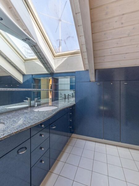 Photo 10 of the property 1389.400010