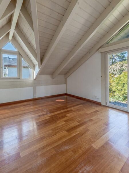 Photo 11 of the property 1389.400010