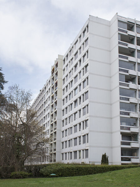 Photo 2 of the property 500030-0580