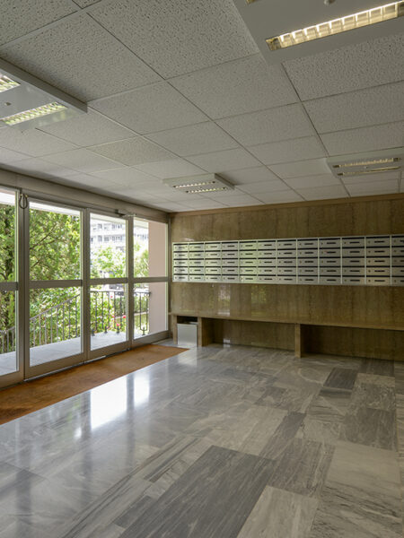 Photo 4 de l'annonce 100050-2010