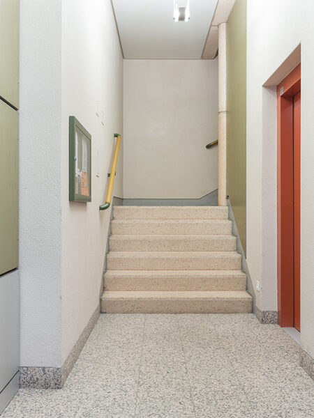 Photo 3 of the property 410110-2211