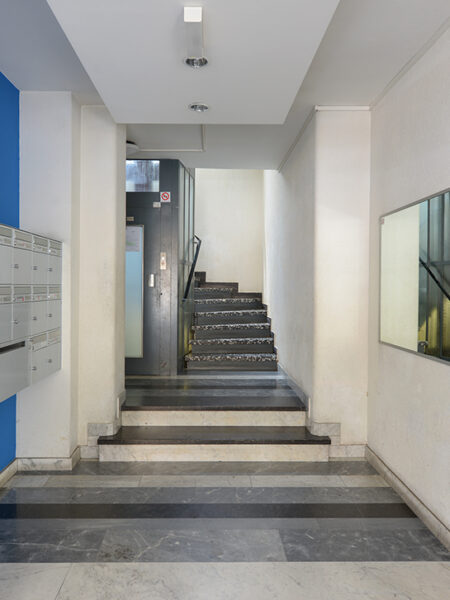 Photo 3 of the property 310040-2454