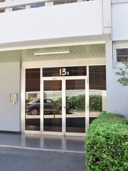 Photo 3 of the property 460030-2744