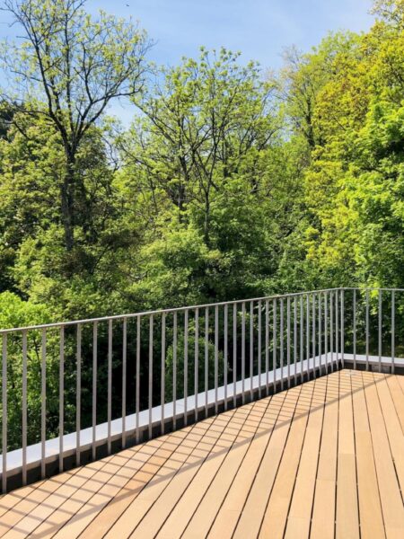 Photo 3 of the property 1367.440010