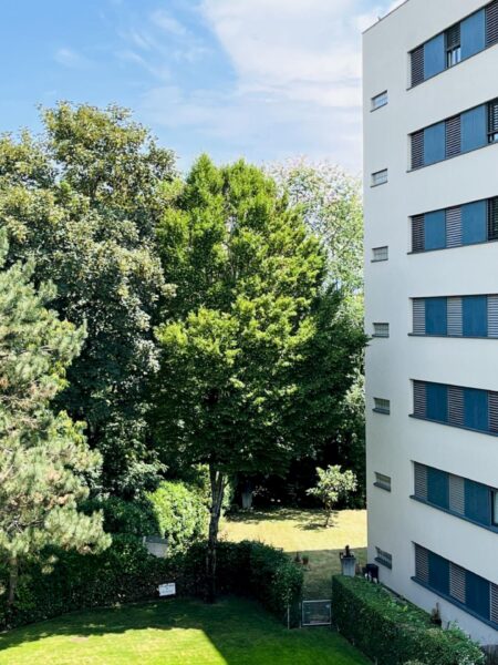 Photo 2 of the property 7673.430010