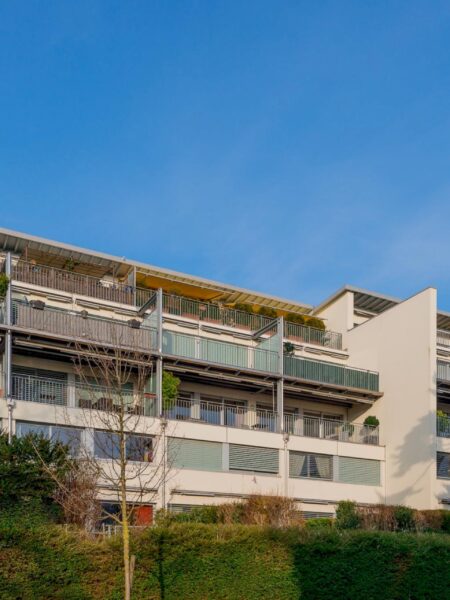 Photo 1 of the property 7131.420405