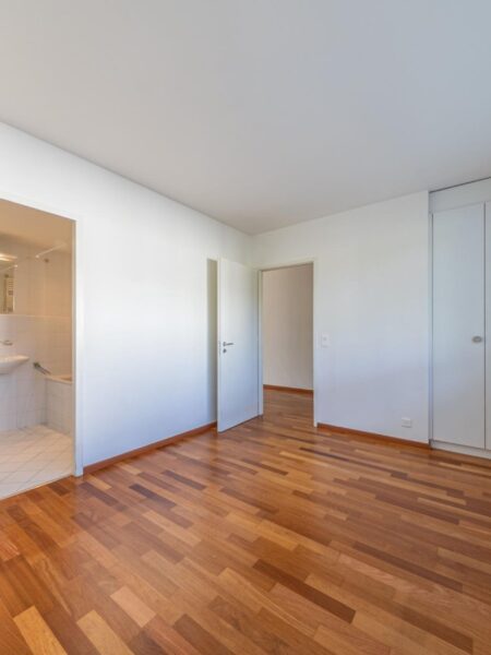 Photo 6 of the property 7131.420405