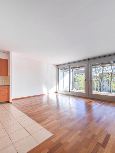 Photo 4 of the property 7131.420405