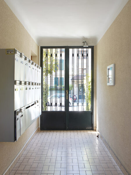 Photo 3 of the property 400030-0560